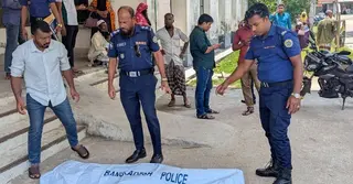 কুয়াকাটায় মোটরসাইকেল দুর্ঘটনায় এক পর্যটকের মৃত্যু, আহত ৩